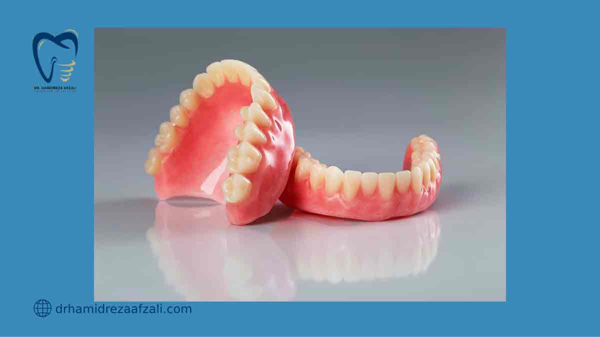 عکس از پروتز دندان متحرک